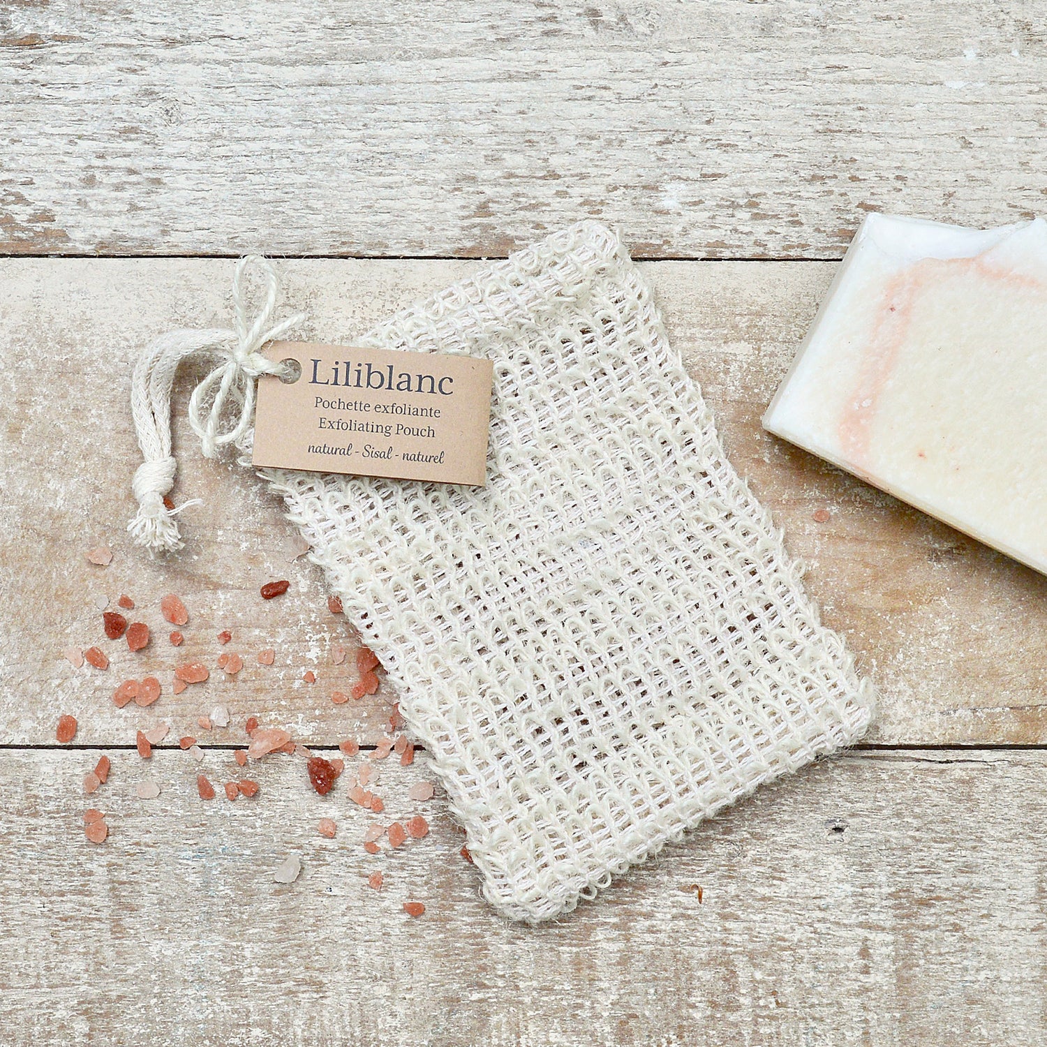 Exfoliating soap pouch